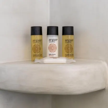 The 360° Caldera View House By Caldera Vila *