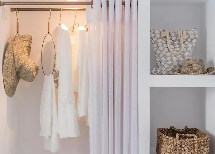 The 360° Caldera View House By Caldera